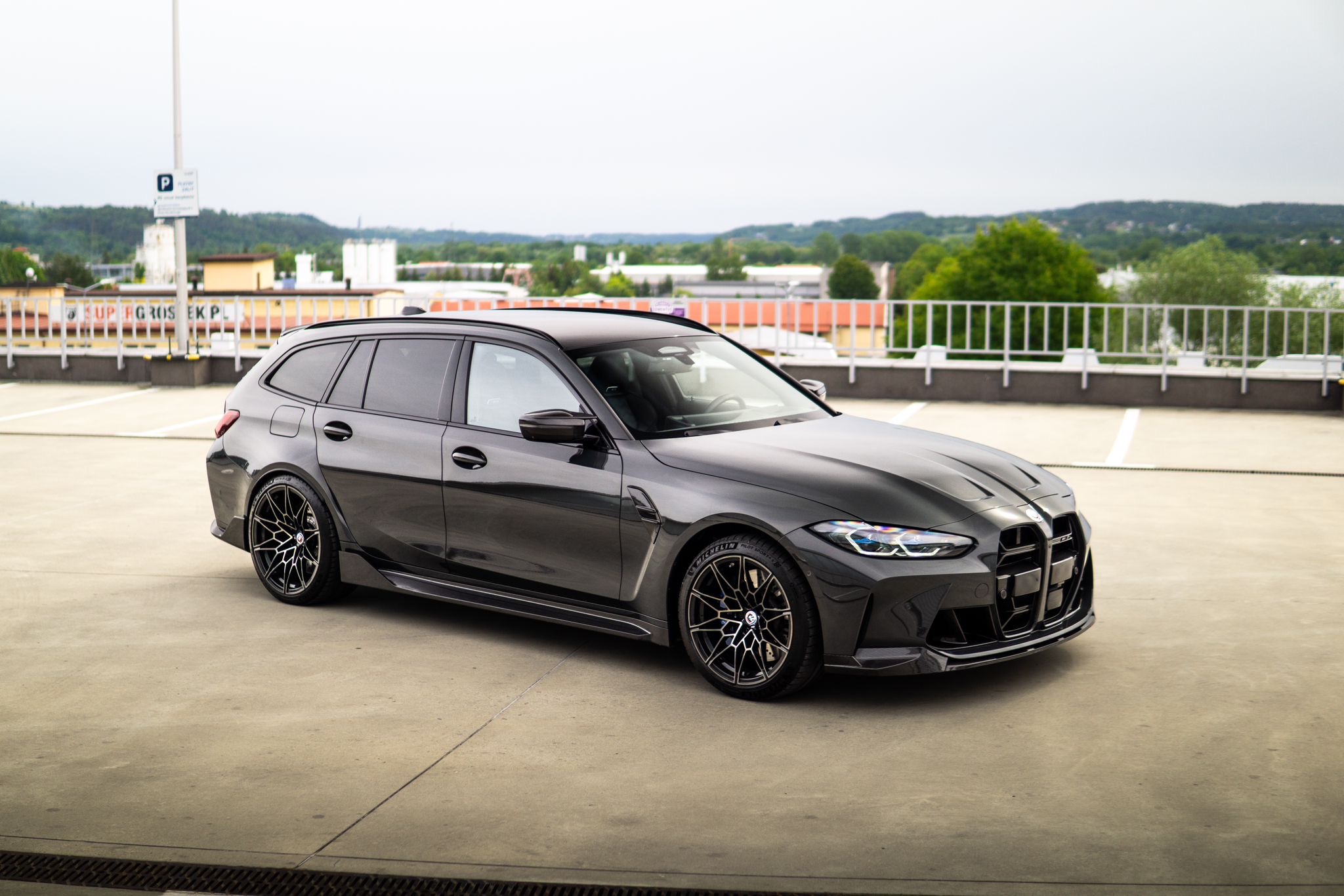 Listwy progowe progi carbon MP style BMW M3 G80 G81 - obrazek 3