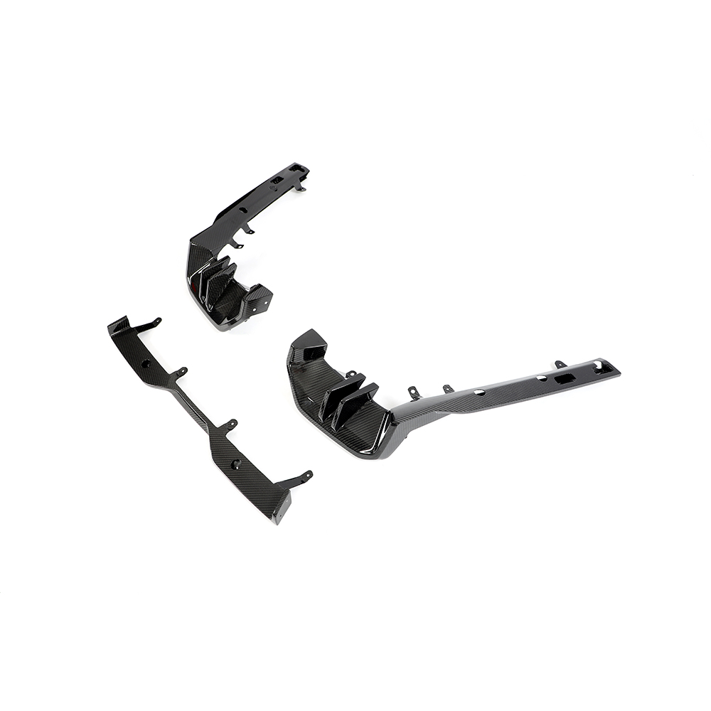 Dyfuzor dokładka carbon CM Style BMW 5 G60 G61 - obrazek 3