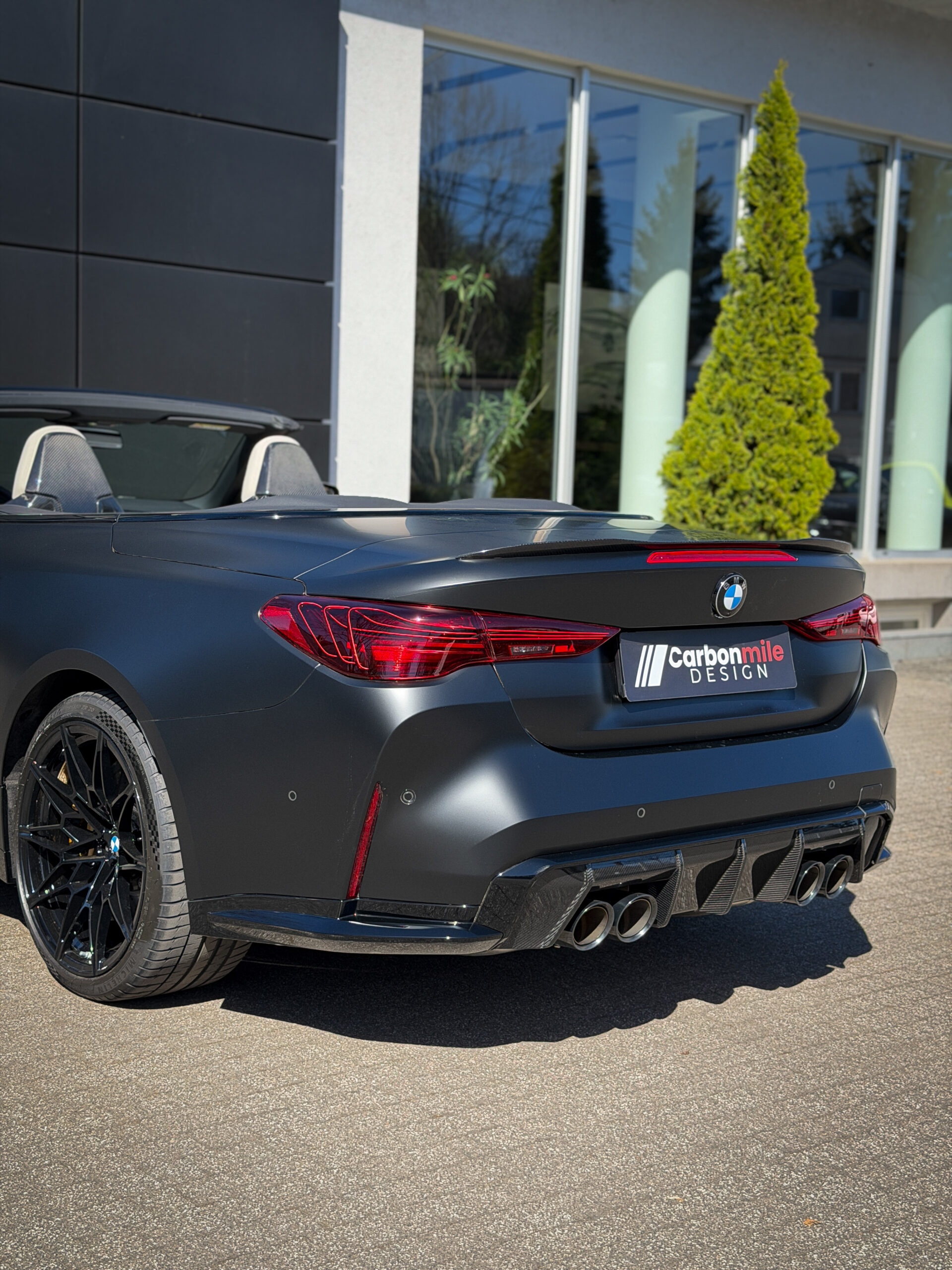 Lotka carbon CM Style