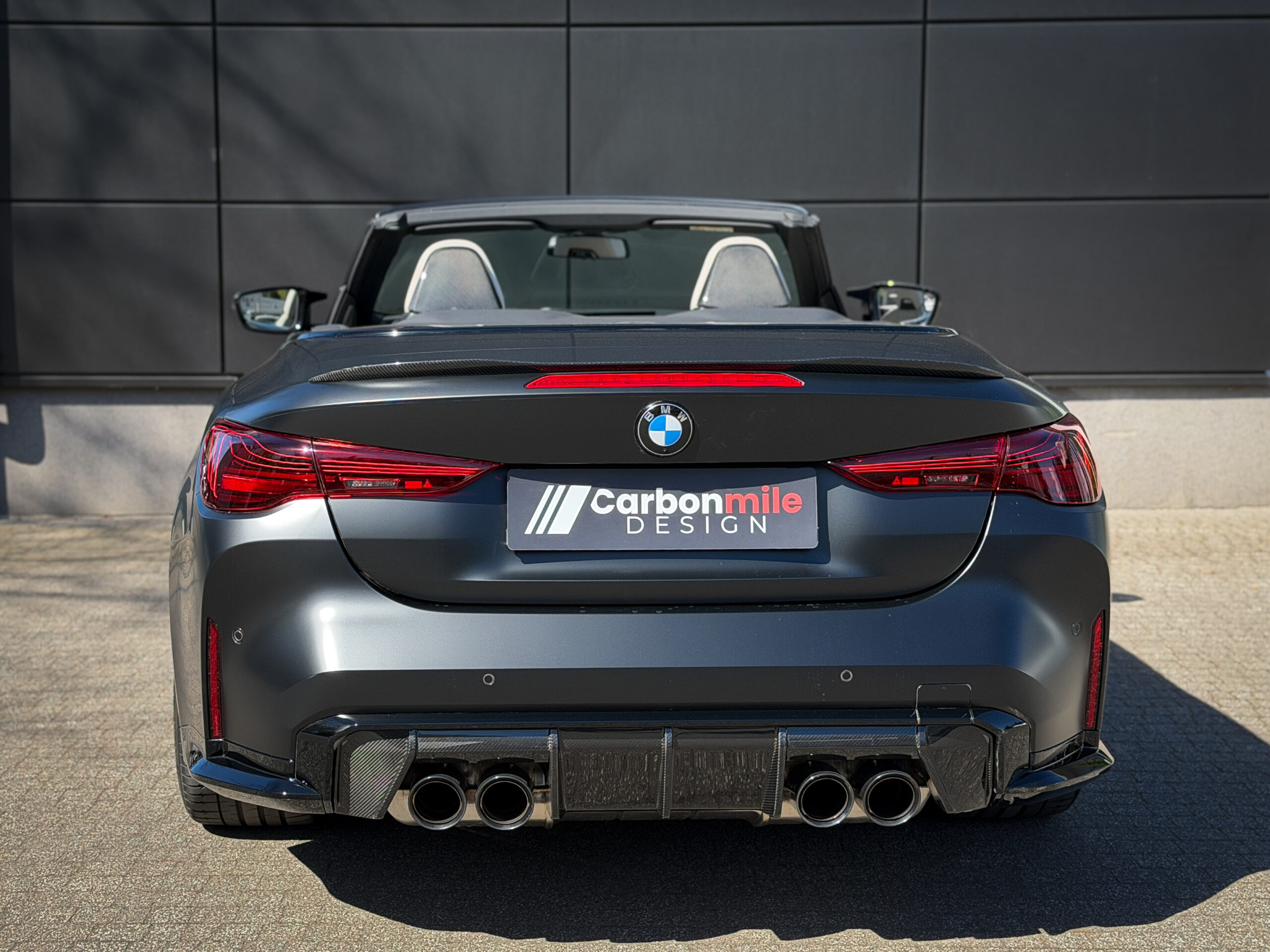 BMW M4 G83 spoiler